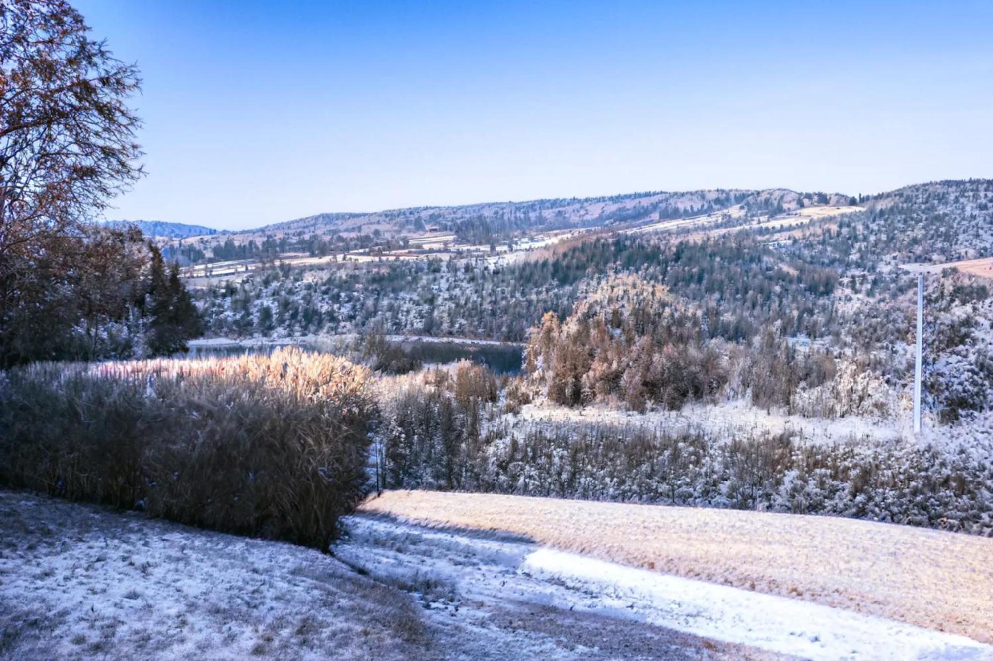 Chalet Chaleureux A Marigny-L'Eglise Avec Vue Sur Lac Et Montagne 外观 照片